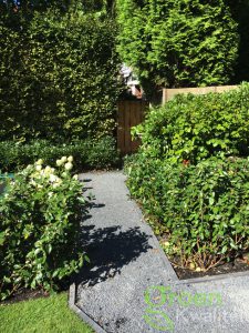 Tuinaanleg met overkapping in Heemstede